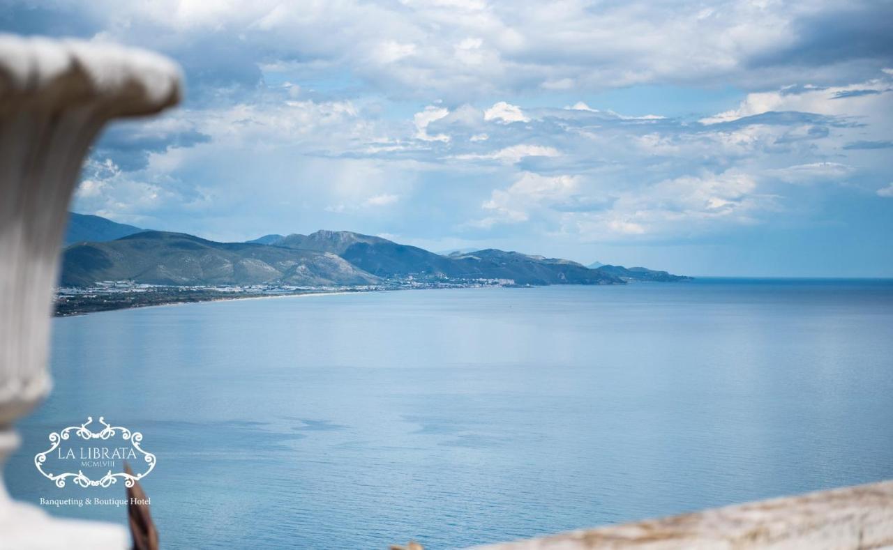 La Librata Boutique Hotel Terracina Exteriör bild